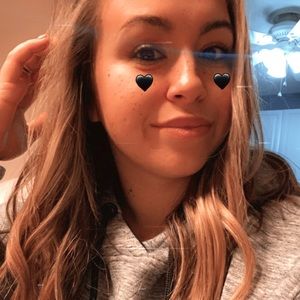 Meet your Posher, Tori